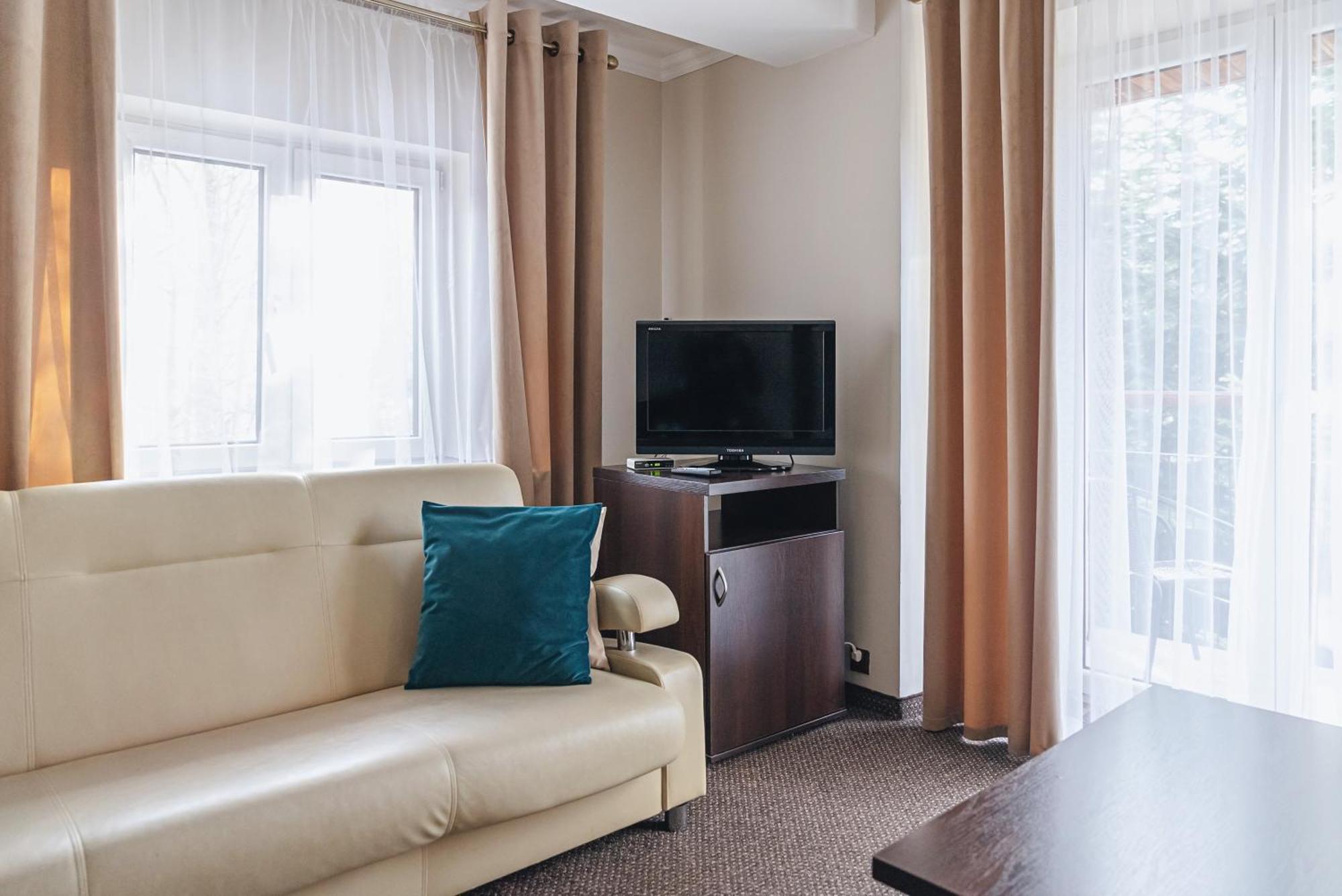 Ow Jaskolka Hotel Zakopane Ngoại thất bức ảnh